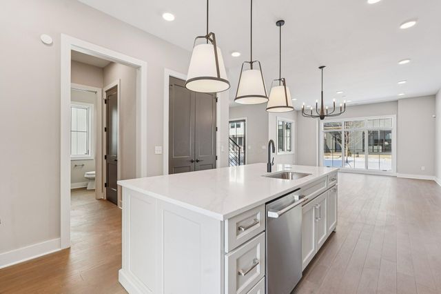 2828 Kobuk Drive, Columbus, OH 43228