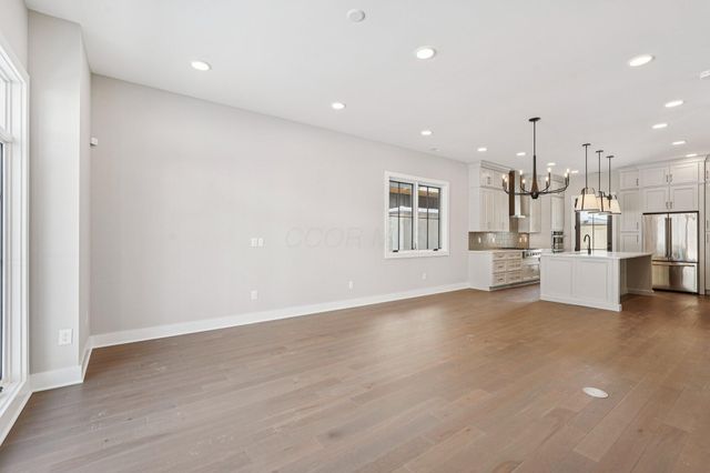 2828 Kobuk Drive, Columbus, OH 43228