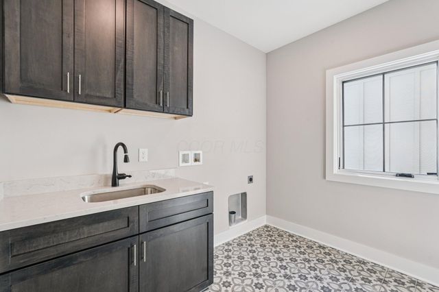 2828 Kobuk Drive, Columbus, OH 43228