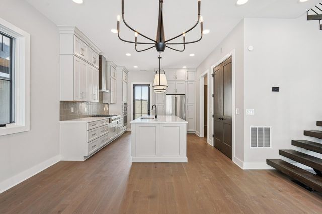 2828 Kobuk Drive, Columbus, OH 43228