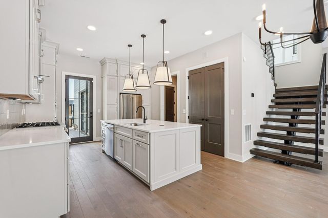 2828 Kobuk Drive, Columbus, OH 43228