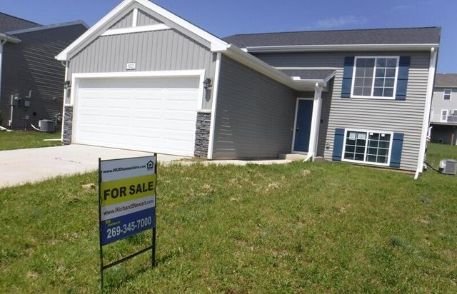 8621 E Sturtevant Avenue, Richland, MI 49083