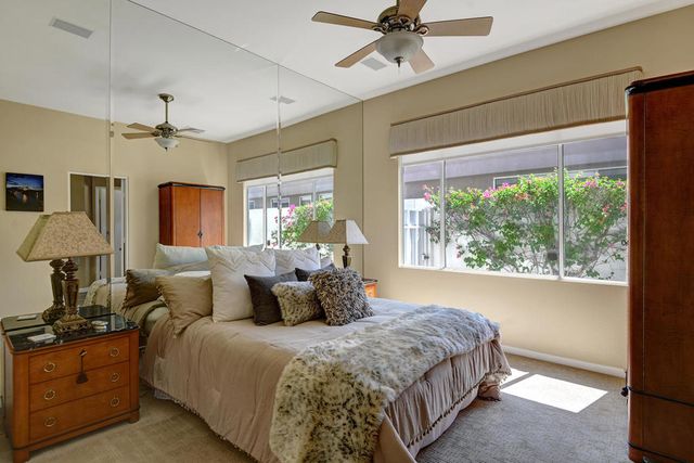 430 White Horse Trail, Palm Desert, CA 92211