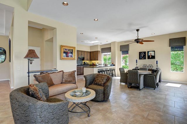 430 White Horse Trail, Palm Desert, CA 92211