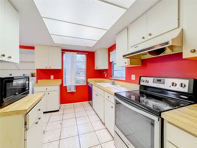 1236 TALLYWOOD DRIVE 7029, Sarasota, FL 34237