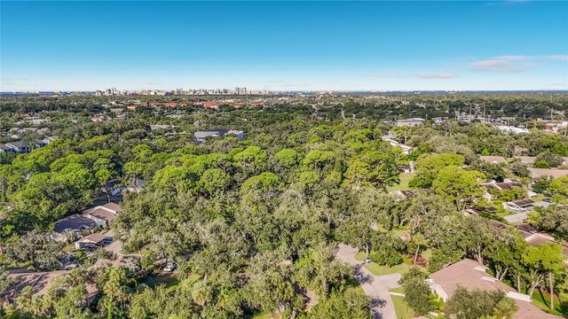 1236 TALLYWOOD DRIVE 7029, Sarasota, FL 34237