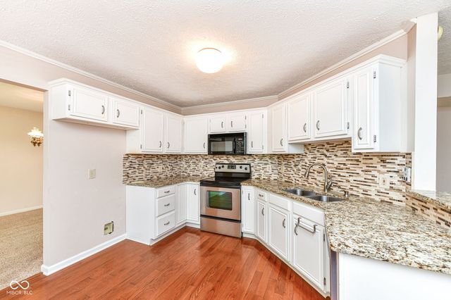 14811 Beacon Boulevard, Carmel, IN 46032