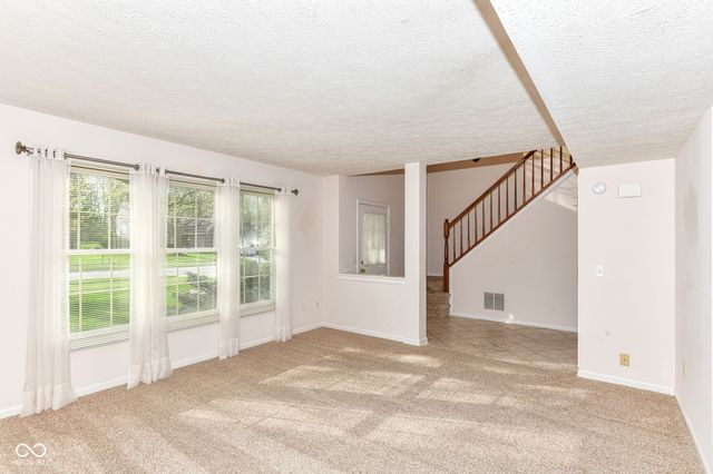 14811 Beacon Boulevard, Carmel, IN 46032
