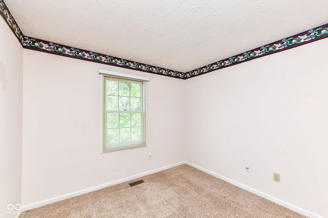 14811 Beacon Boulevard, Carmel, IN 46032