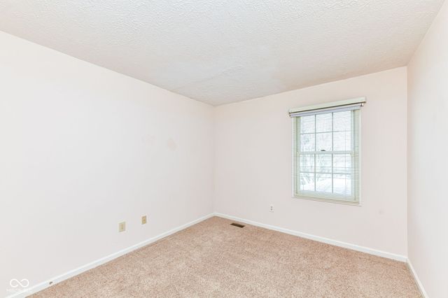 14811 Beacon Boulevard, Carmel, IN 46032