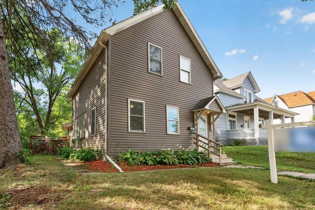 1076 Ross Avenue, Saint Paul, MN 55106
