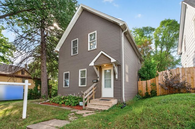 1076 Ross Avenue, Saint Paul, MN 55106