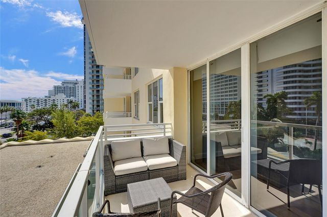 5600 Collins Ave 5C, Miami Beach, FL 33140