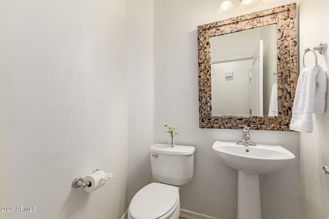 1828 W BLACK HILL Road, Phoenix, AZ 85085