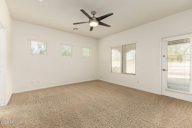1828 W BLACK HILL Road, Phoenix, AZ 85085