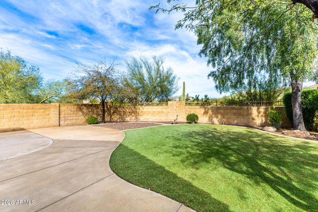 1828 W BLACK HILL Road, Phoenix, AZ 85085