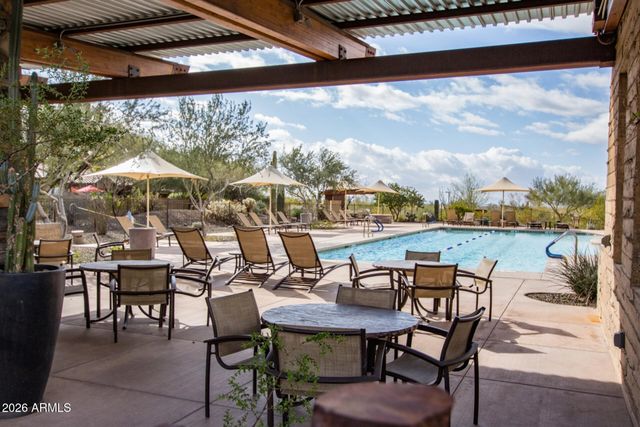 1828 W BLACK HILL Road, Phoenix, AZ 85085