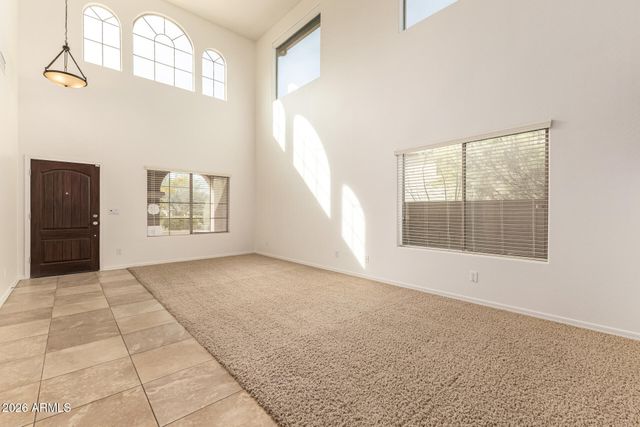 1828 W BLACK HILL Road, Phoenix, AZ 85085