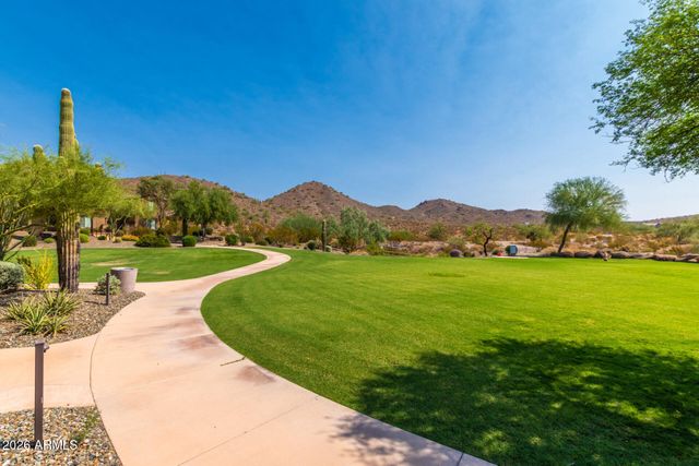 1828 W BLACK HILL Road, Phoenix, AZ 85085
