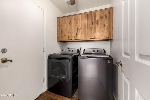 6321 W BERYL Avenue, Glendale, AZ 85302