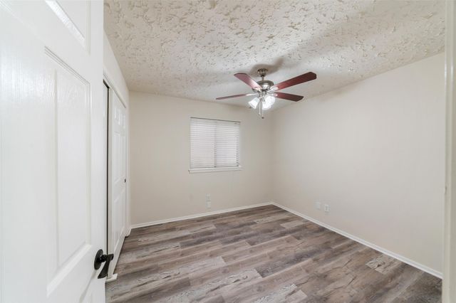 9230 Baronsmede Drive, Houston, TX 77083