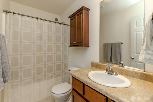 9907 195th Avenue E, Bonney Lake, WA 98391
