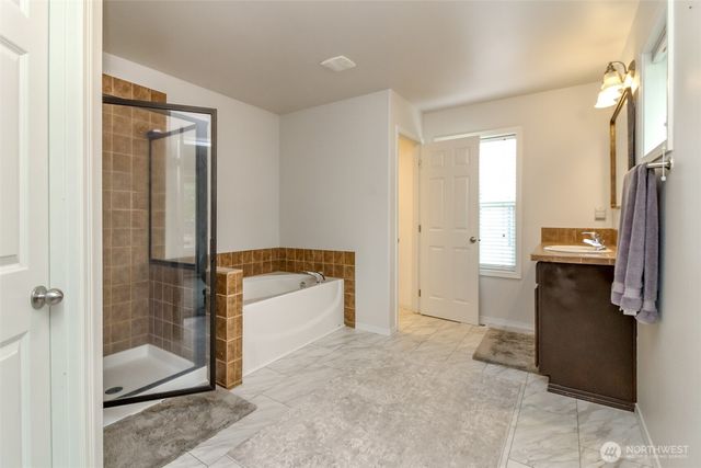 9907 195th Avenue E, Bonney Lake, WA 98391