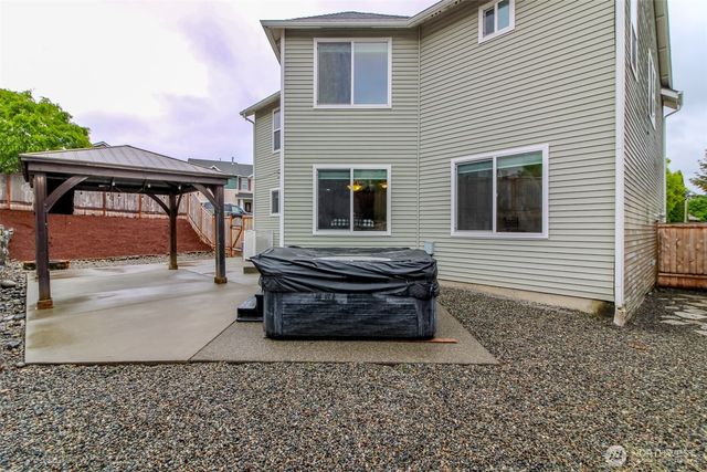 9907 195th Avenue E, Bonney Lake, WA 98391