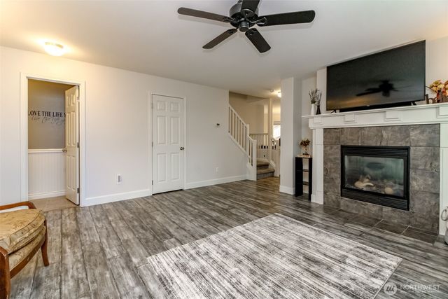 9907 195th Avenue E, Bonney Lake, WA 98391