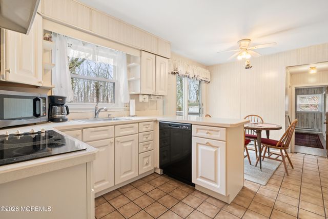 510 Oak Hill Court, Lanoka Harbor, NJ 08734