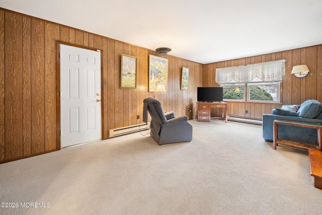 510 Oak Hill Court, Lanoka Harbor, NJ 08734