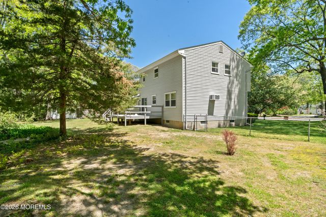 510 Oak Hill Court, Lanoka Harbor, NJ 08734