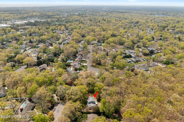510 Oak Hill Court, Lanoka Harbor, NJ 08734