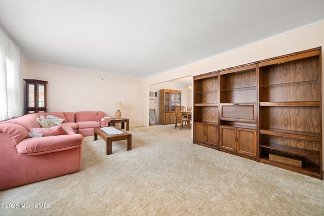510 Oak Hill Court, Lanoka Harbor, NJ 08734