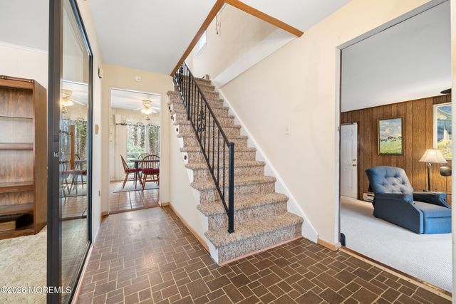 510 Oak Hill Court, Lanoka Harbor, NJ 08734