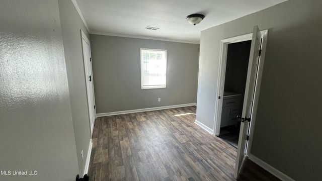 2261 Paden Street, Jackson, MS 39204