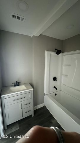 2261 Paden Street, Jackson, MS 39204