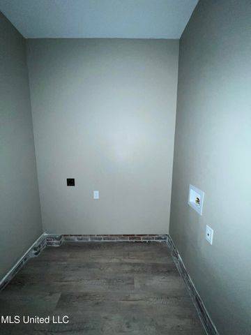 2261 Paden Street, Jackson, MS 39204