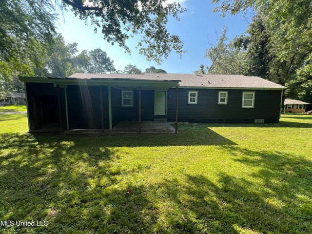 2261 Paden Street, Jackson, MS 39204