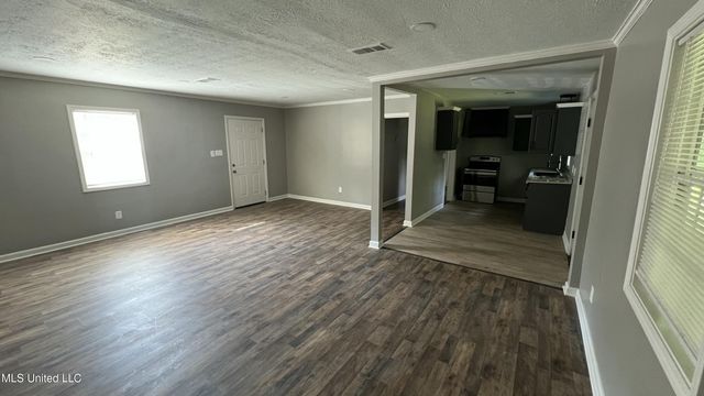 2261 Paden Street, Jackson, MS 39204