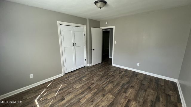 2261 Paden Street, Jackson, MS 39204