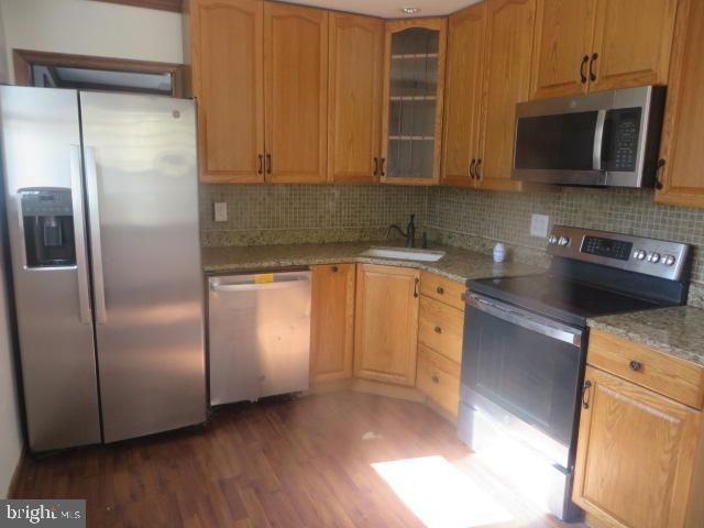 3604 NEWPORTVILLE RD, Bristol, PA 19007