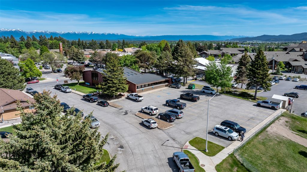 1250 Burns Way 1, Kalispell, MT 59901