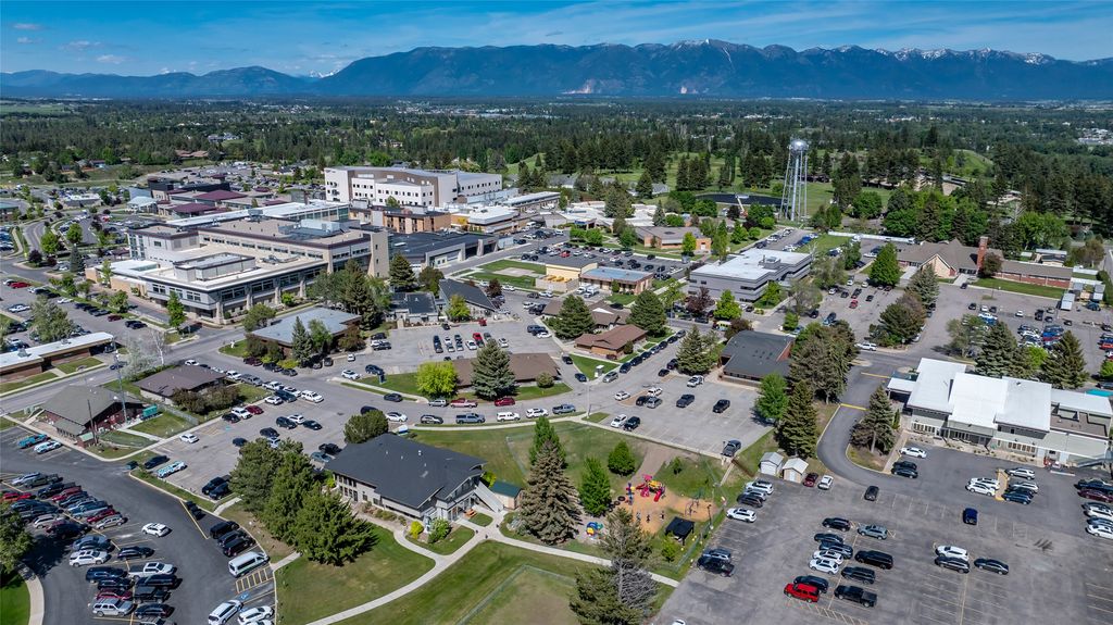 1250 Burns Way 1, Kalispell, MT 59901 photo 3