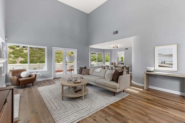 1842 Bel Air Terrace, Encinitas, CA 92024