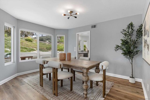 1842 Bel Air Terrace, Encinitas, CA 92024