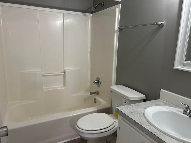 206 W Pine St., Johnsonville, SC 29555