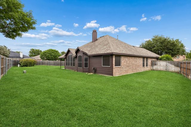 8413 Island Court, Fort Worth, TX 76137