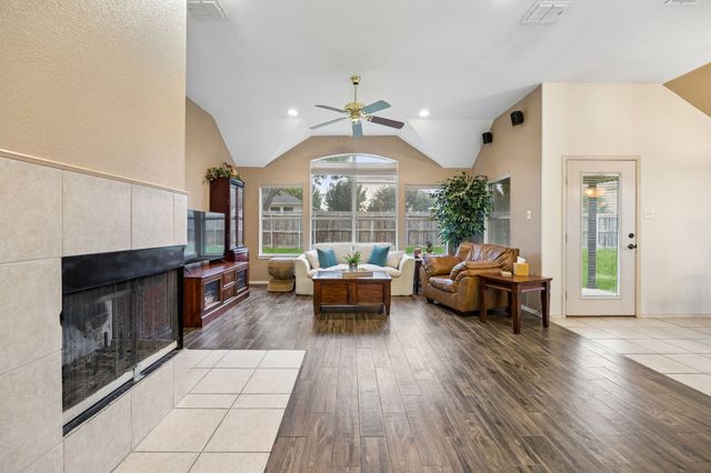 8413 Island Court, Fort Worth, TX 76137