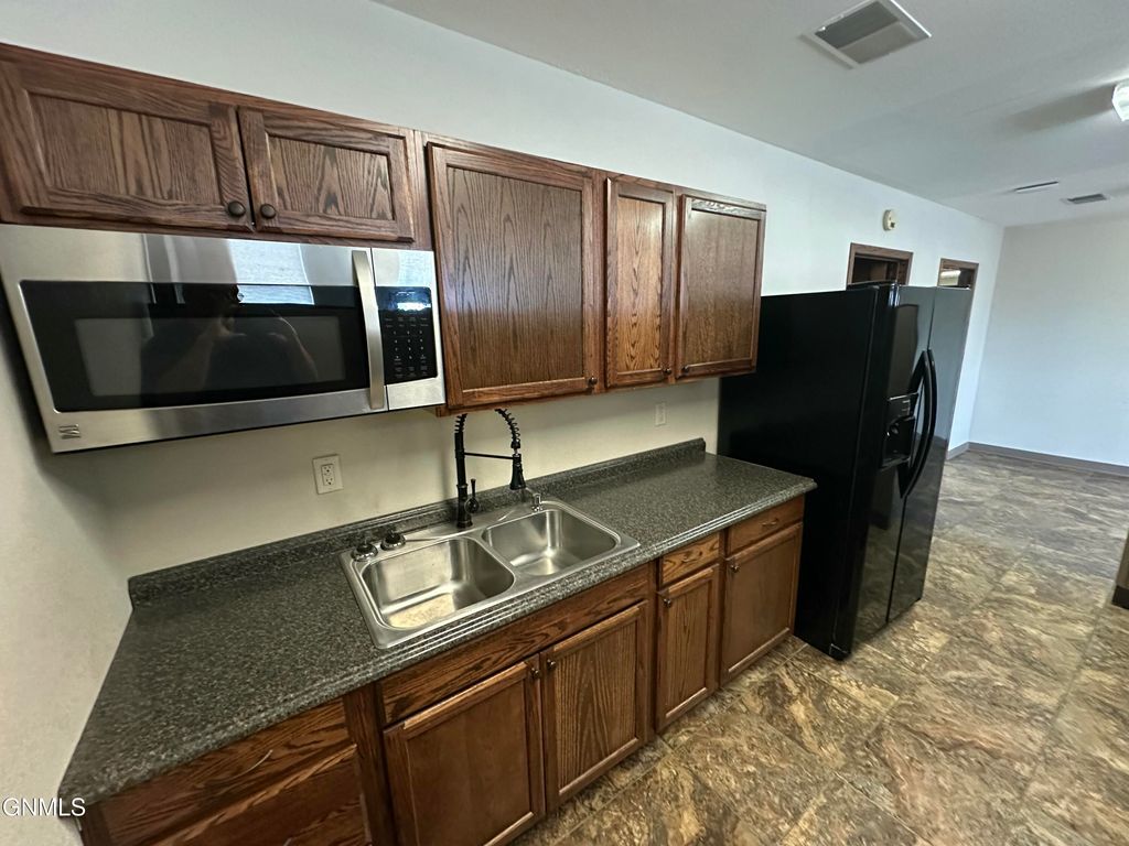 410 1st Street S, New Salem, ND 58563 photo 15